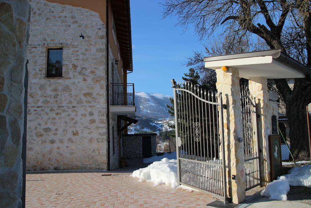 Agriturismo Capriccio Di Giove Cansano Exterior foto